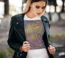 Load image into Gallery viewer, Full of color